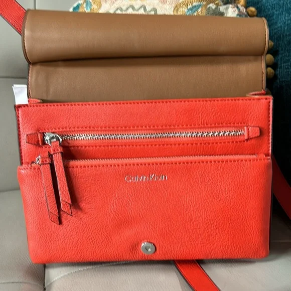 Calvin Klein Havana Purse - Picture 6 of 9